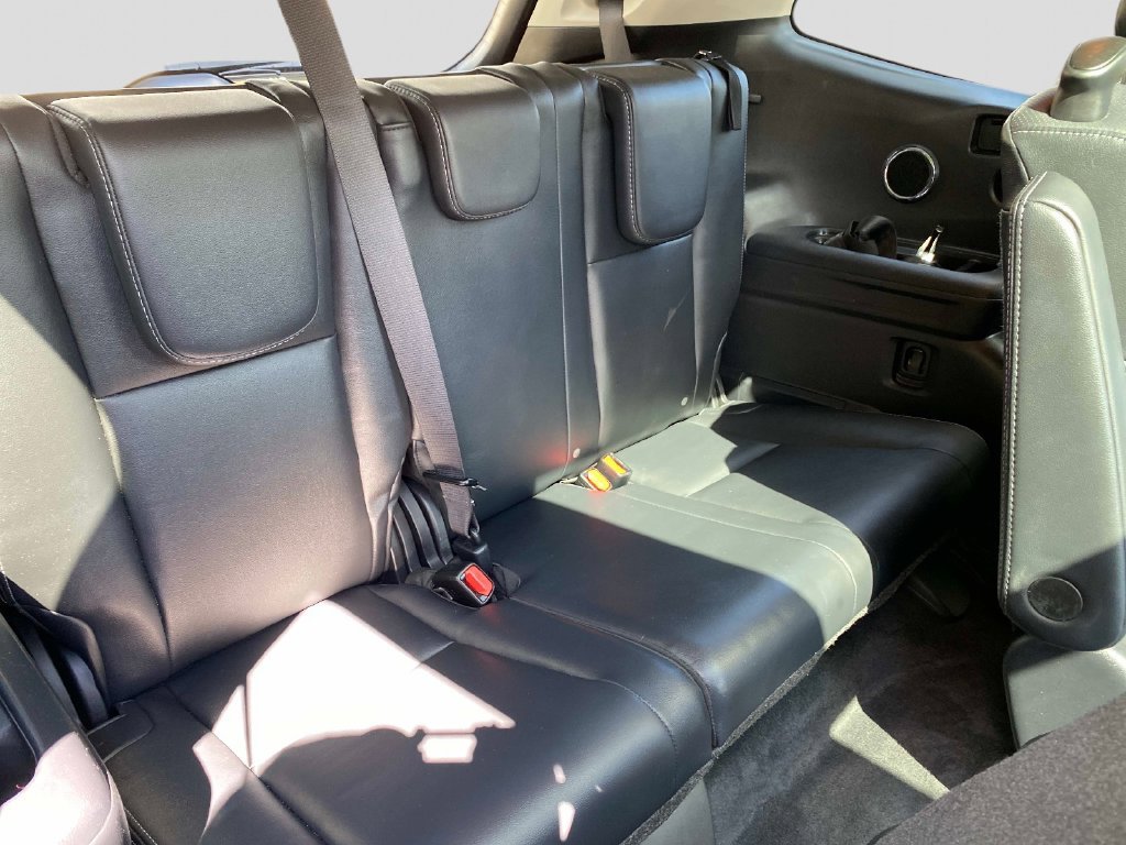 Used 2023 Silver Subaru Limited image 30