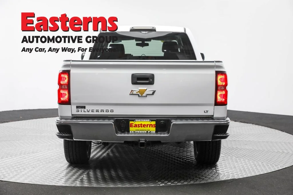 Used 2018 White Chevrolet LT image 6