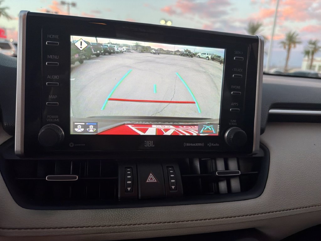 2019 Toyota RAV4 XLE Premium - Photo 21