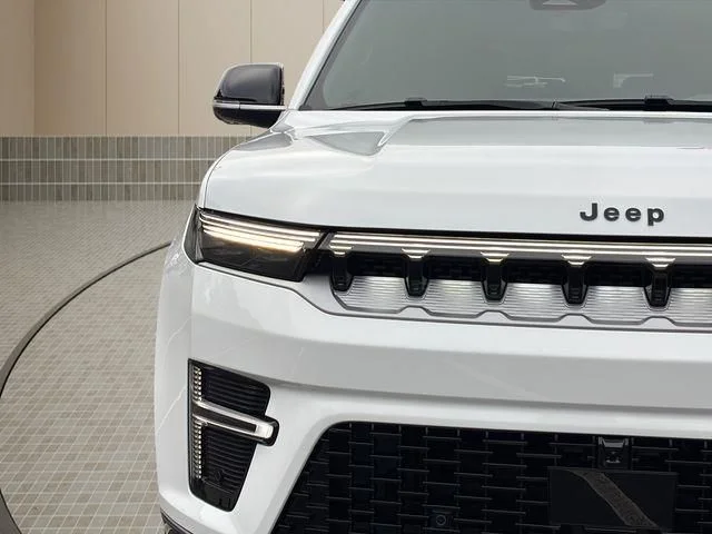 New 2026 White/off-white Jeep  image 11