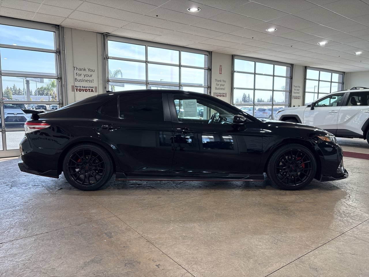 Used 2020 Midnight Black Metallic Toyota XSE V6 image 3