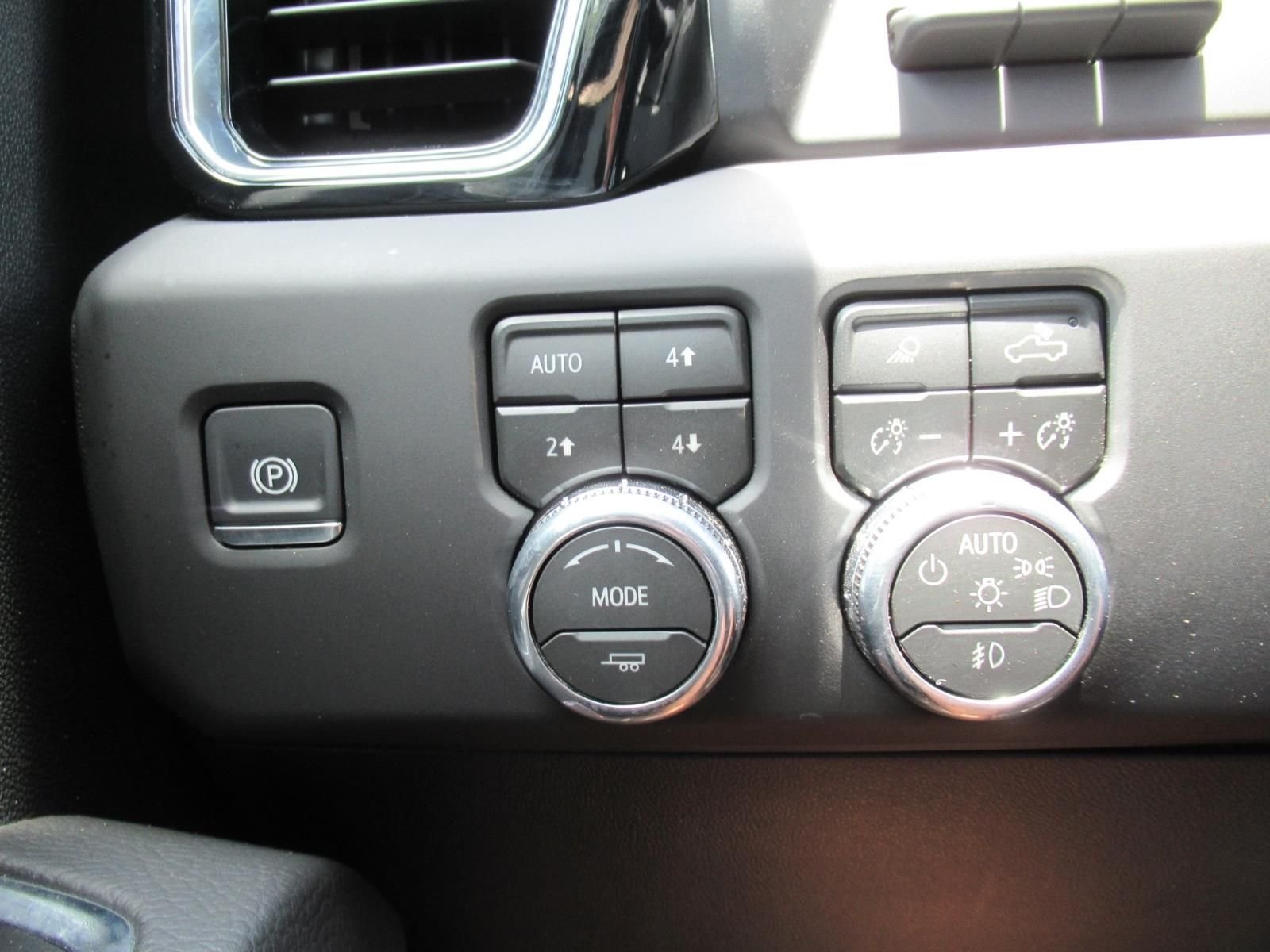Used 2026  GMC Denali image 22