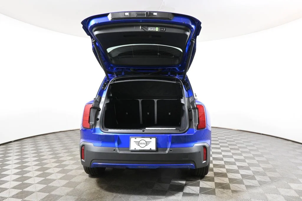 Used 2026 Blue MINI  image 33