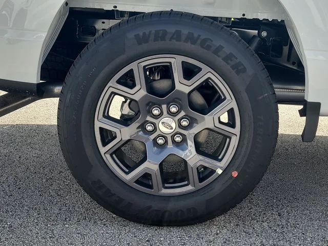 New 2026 Oxford White Ford STX image 8