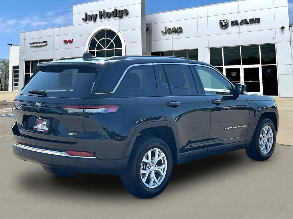 Used 2023 Black Jeep Limited image 7