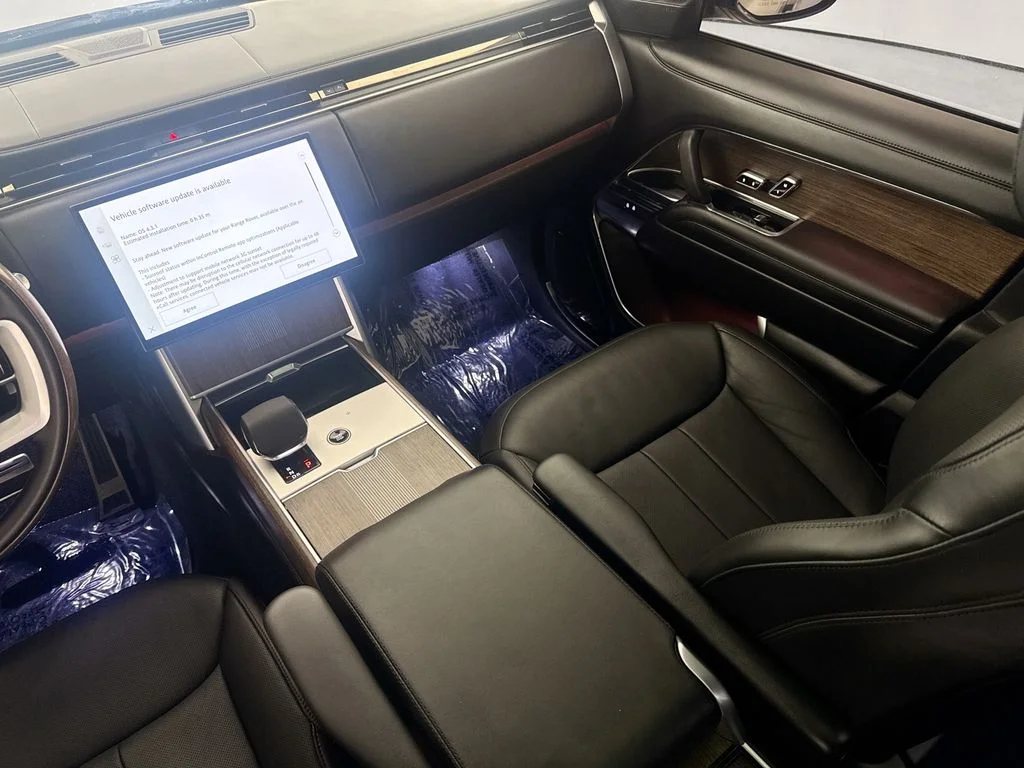 Used 2024 Gold Land Rover Autobiography image 24