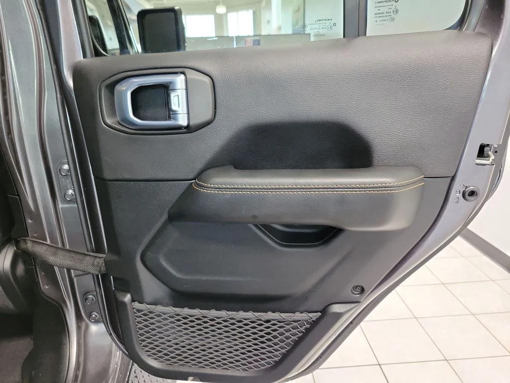 Used 2021 Gray Jeep High Altitude image 20