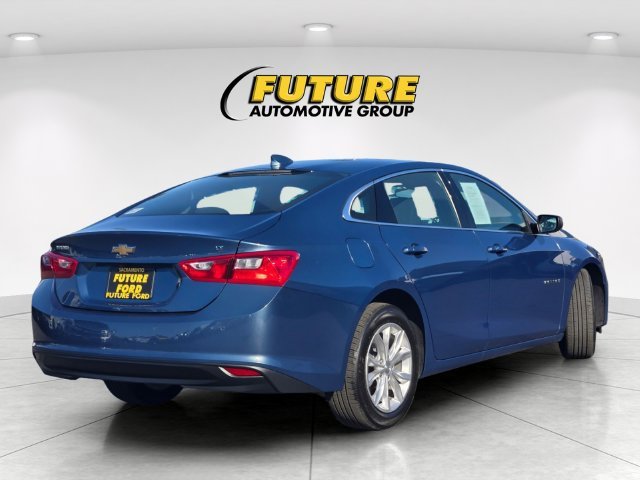 Used 2024 Blue Chevrolet LT image 4