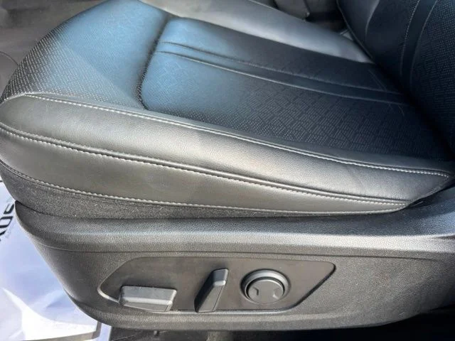 Used 2023 Black Kia SX image 15