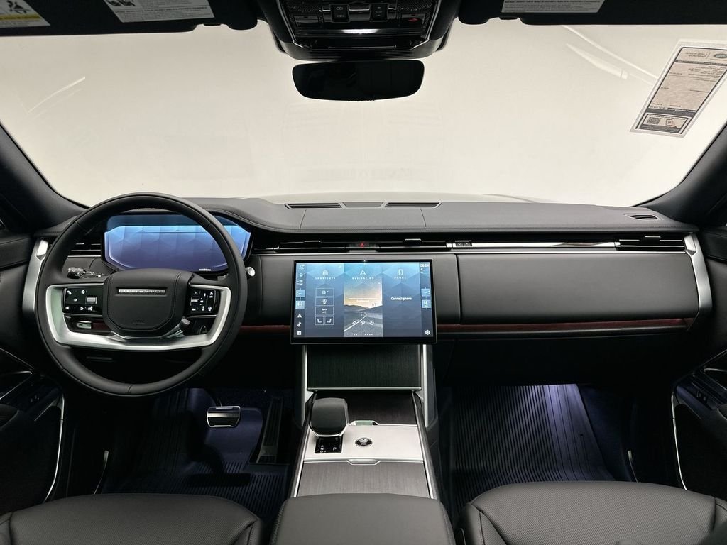 New 2026 Carpathian Grey Land Rover SE image 8