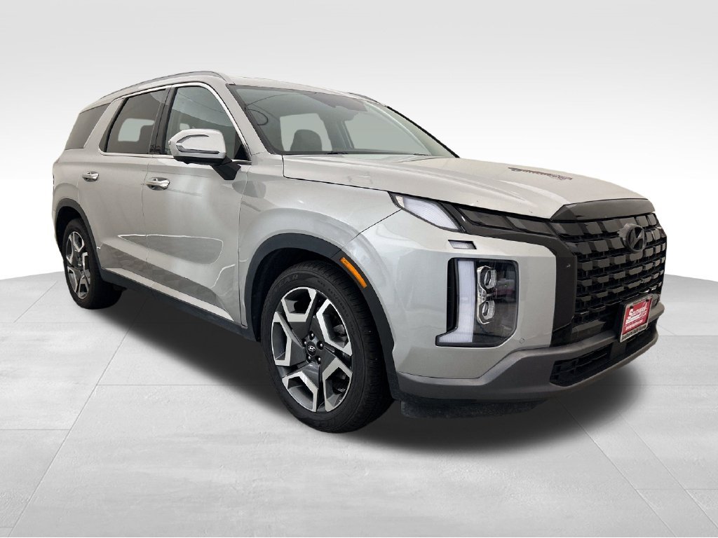 Used 2024 Silver Hyundai SEL image 8