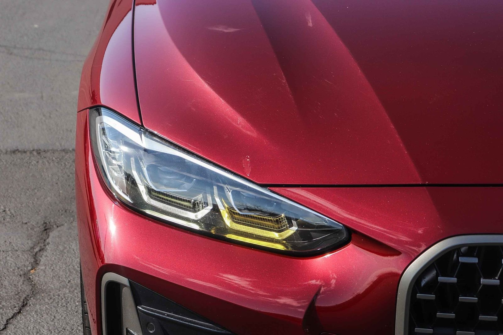 Used 2022 Aventurin Red Metallic BMW M440i xDrive image 12