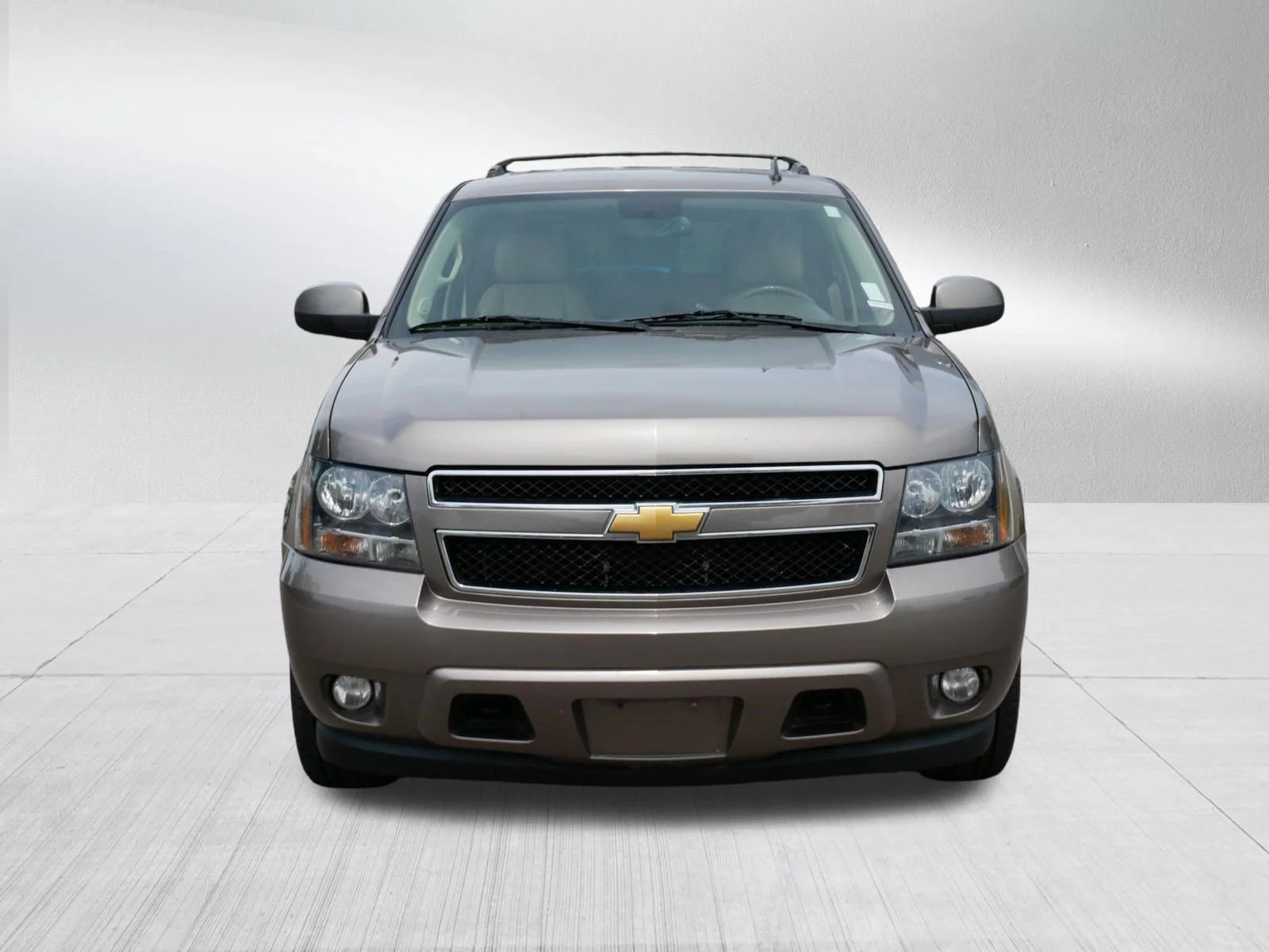 Used 2013 Chevrolet Tahoe LT with VIN 1GNSKBE07DR121186 for sale in Brooklyn Park, Minnesota