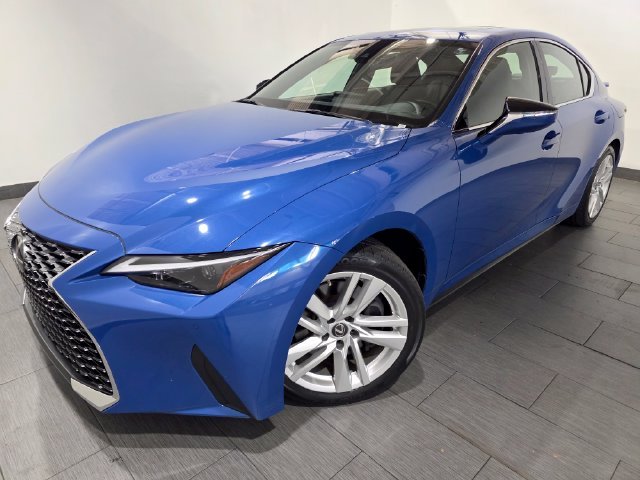 2021 Lexus IS
