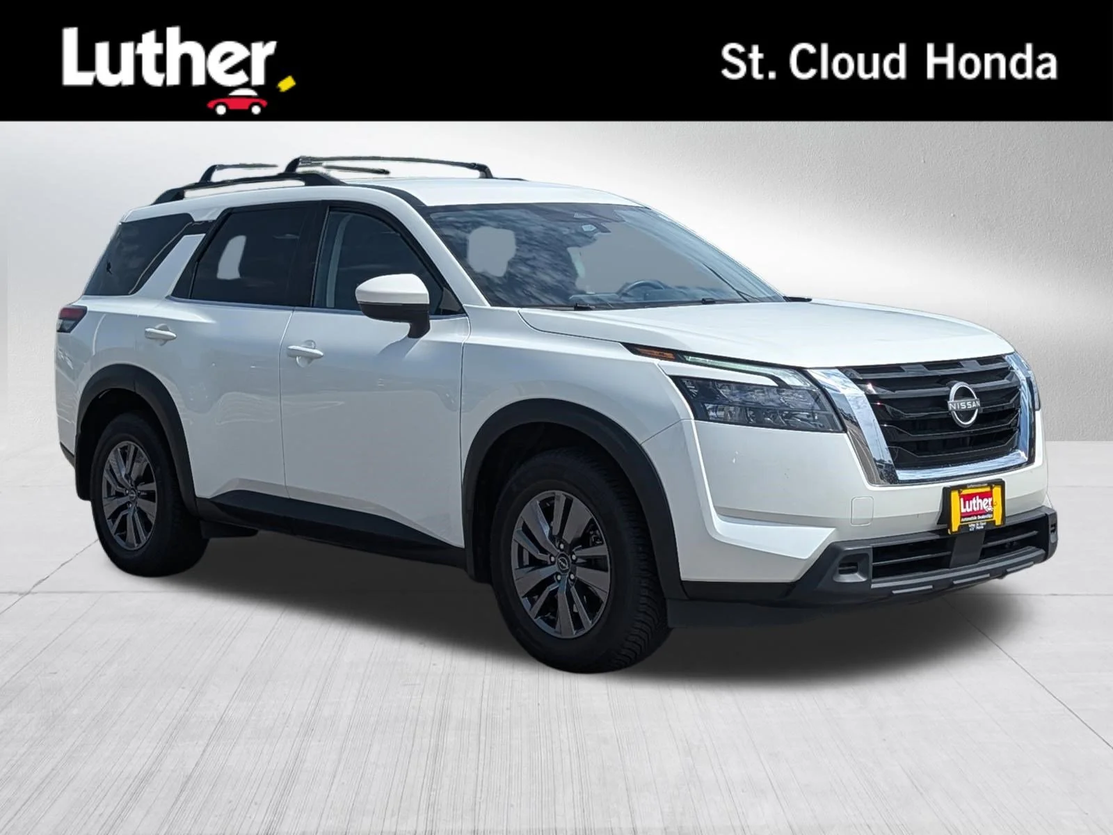 2023 Nissan Pathfinder SV 4WD's photo