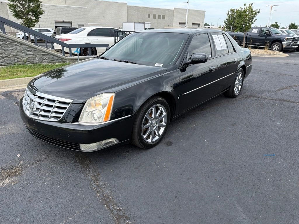 Used 2008 Black Cadillac Base image 3