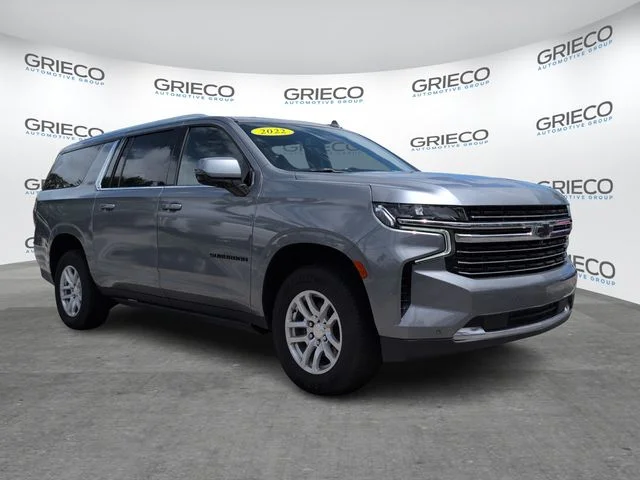 2022 Chevrolet Suburban LT