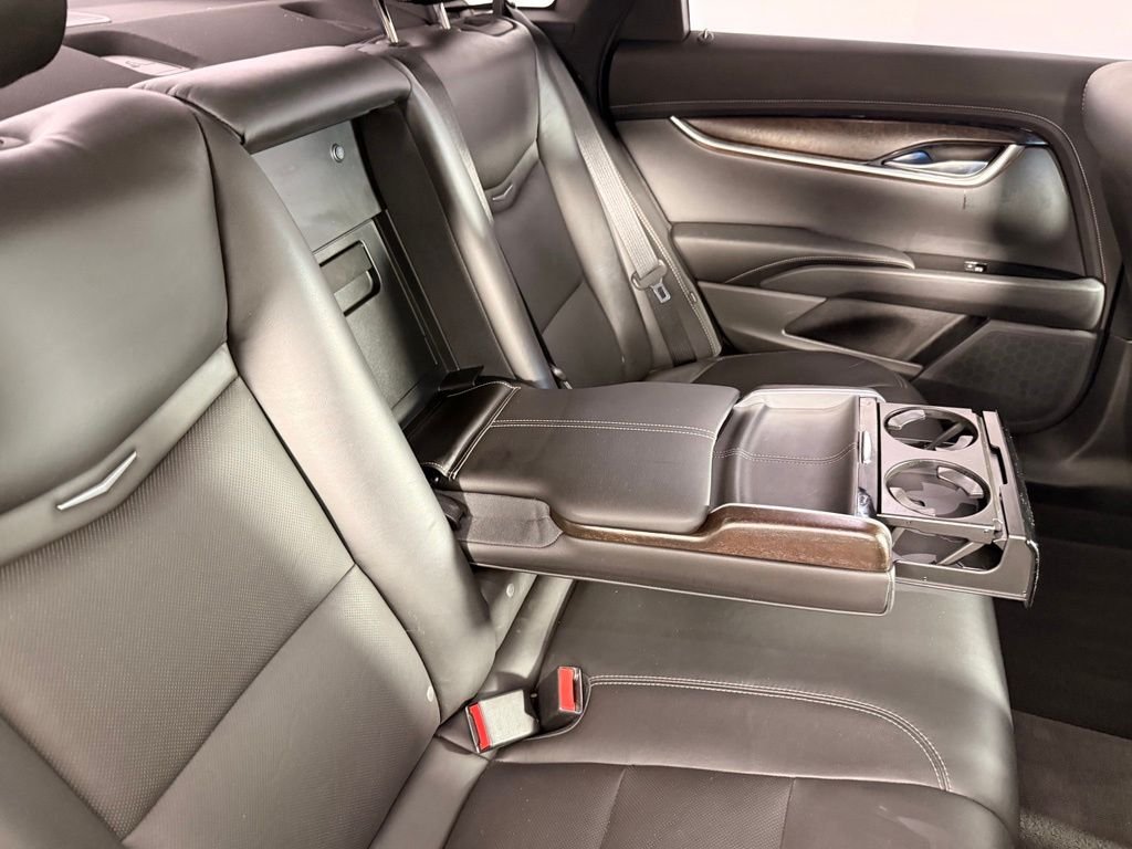 Used 2019 Black Raven Cadillac Luxury image 20