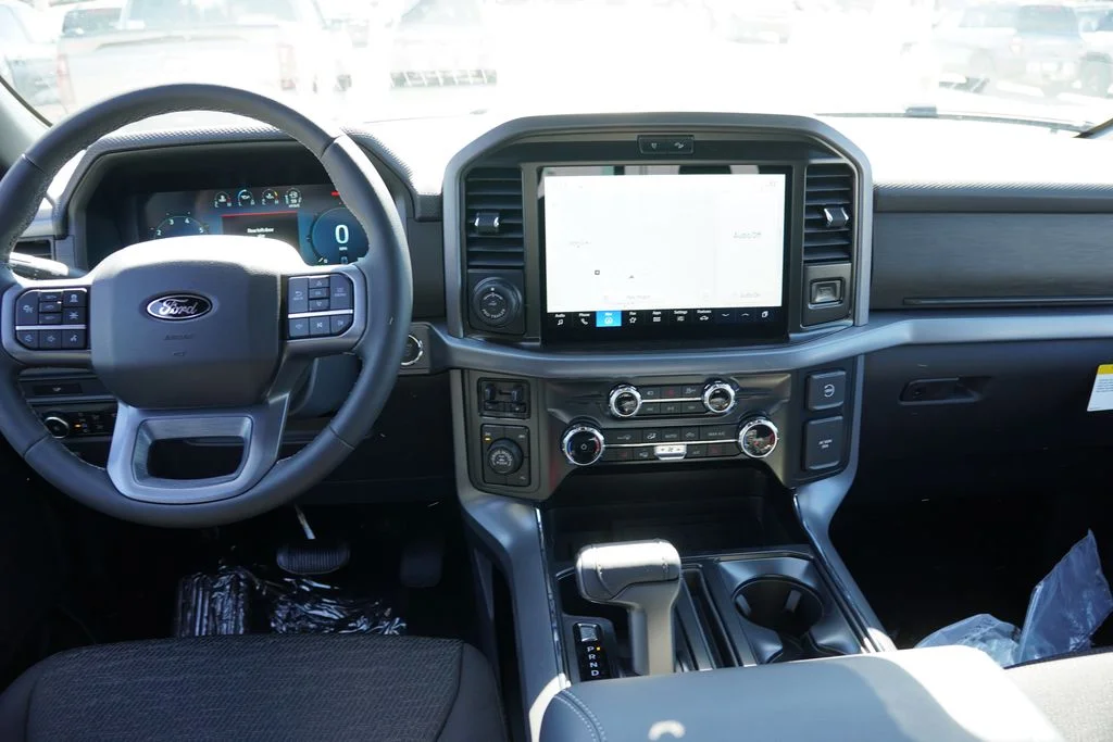 New 2026 Avalanche Ford XLT image 13