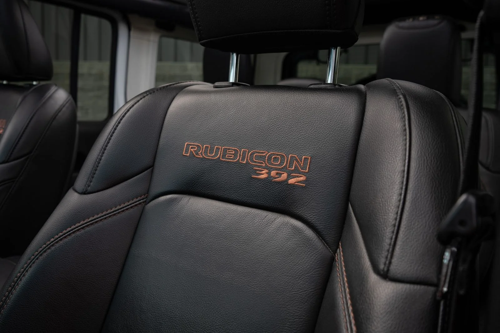 Used 2022 White Jeep Unlimited Rubicon 392 image 29