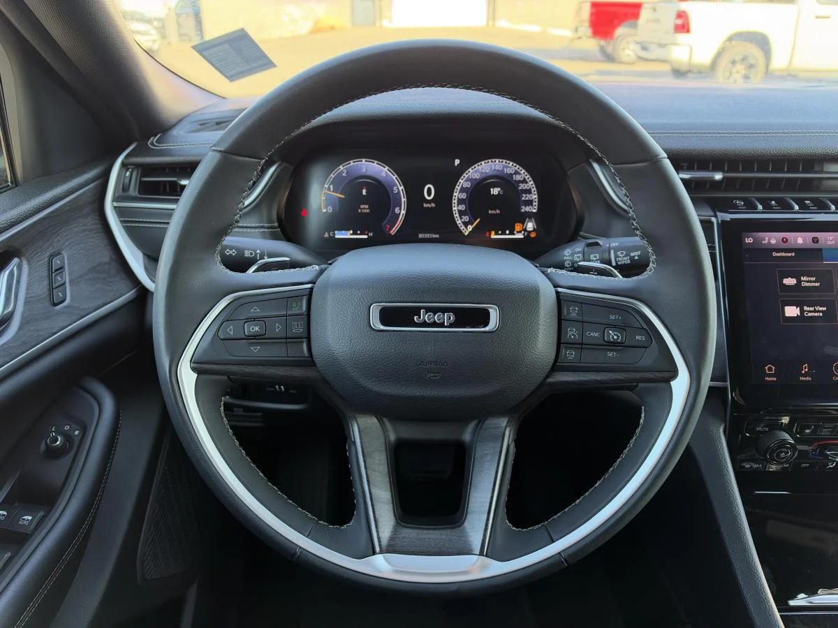 Used 2024 Black Jeep Limited image 29