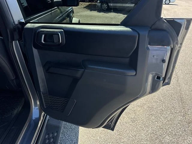 Used 2025 Gray Ford Badlands image 21
