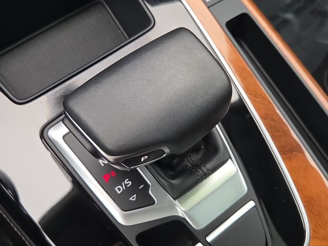 Used 2023 Daytona Gray Pearl Audi 45 S line Premium image 25