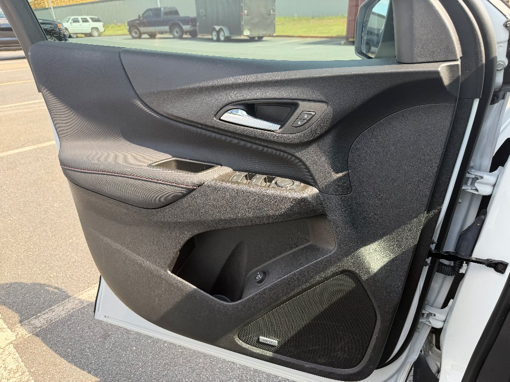 2023 Chevrolet Equinox RS - Photo 25
