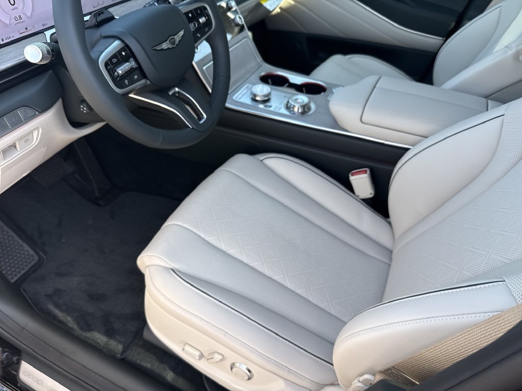 New 2027 Black Genesis 2.5T ADVANCED image 10
