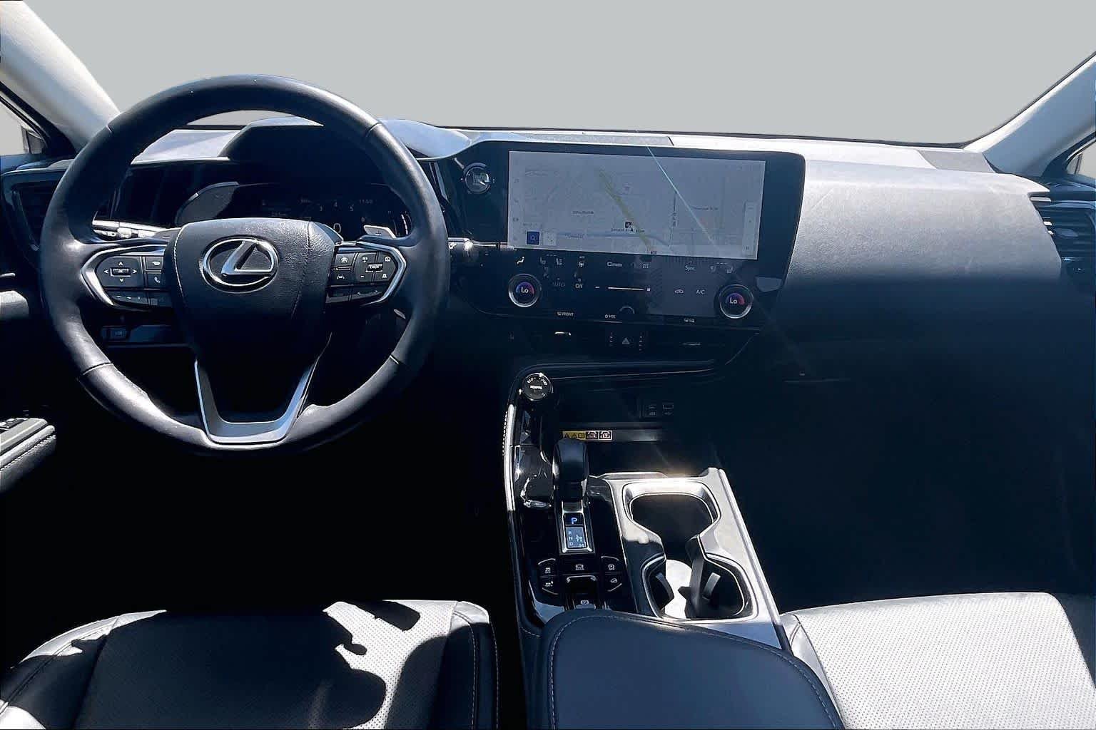 Used 2025 Eminent White Pearl Lexus Premium image 14