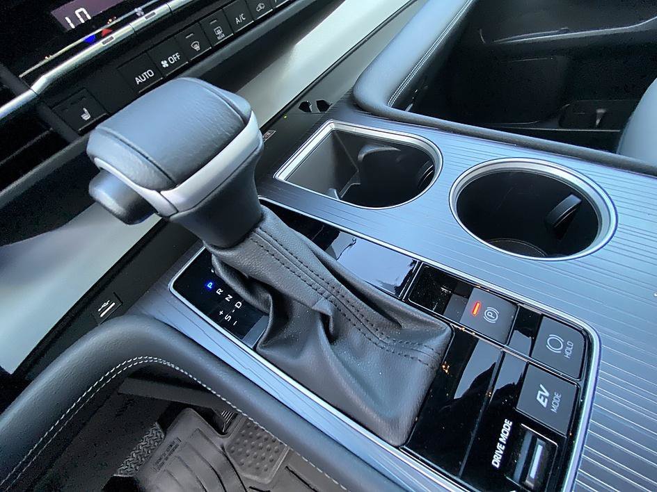 Used 2025 Celestial Silver Metallic Toyota XLE image 19