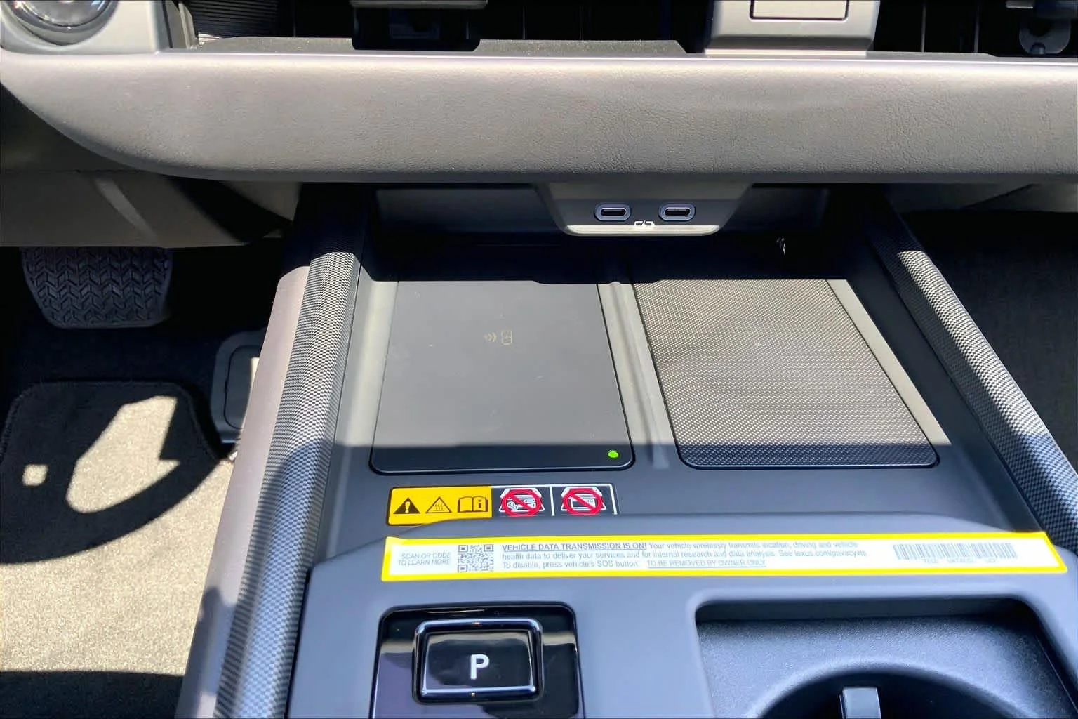 New 2026 Iridium Lexus PREMIUM AWD image 18