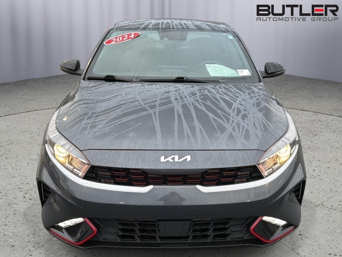 Used 2024 Gravity Gray Kia GT-Line image 9
