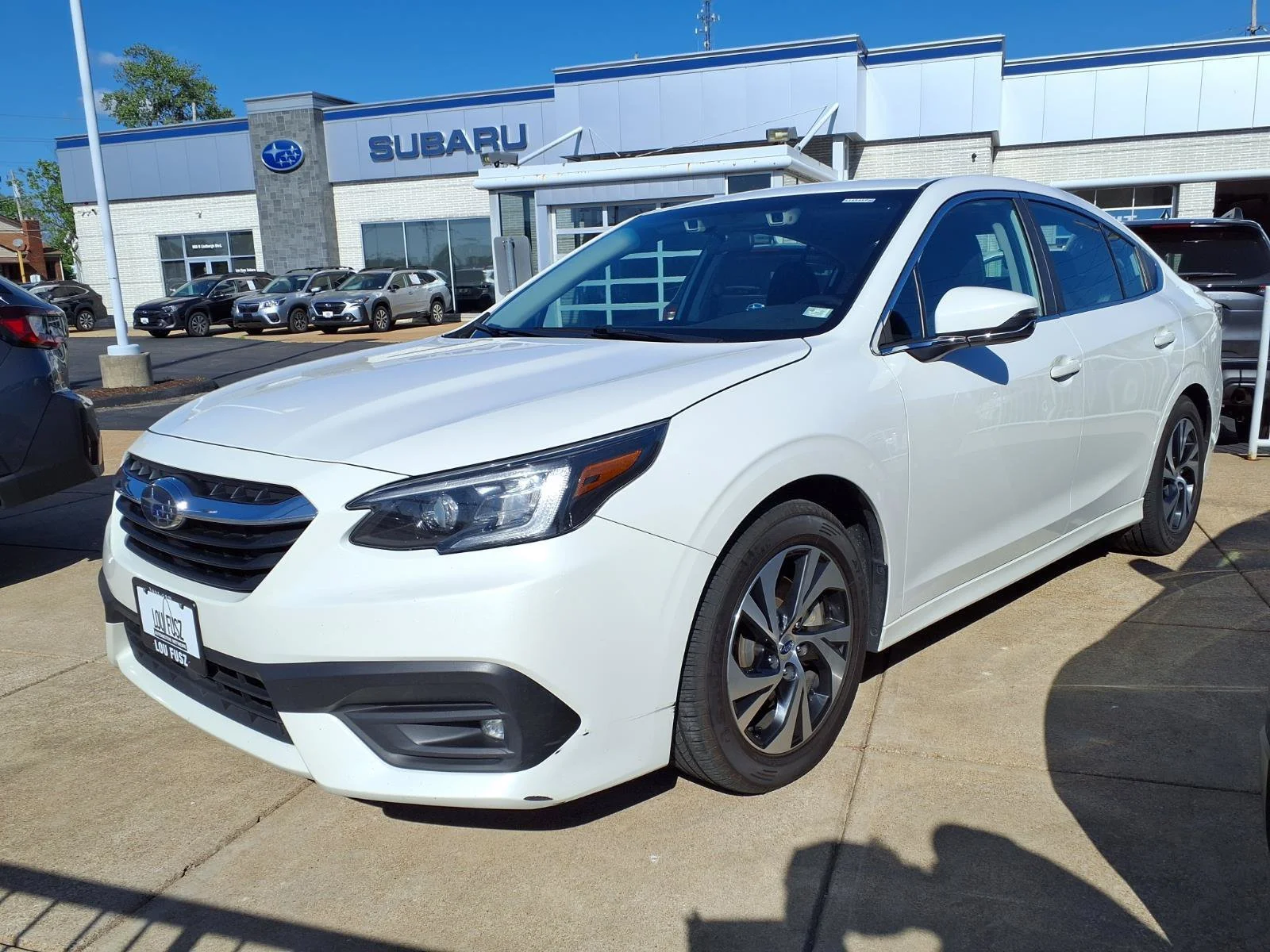 Used 2022 Crystal White Pearl Subaru Premium image 28