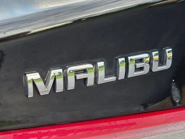 Used 2021 Black Chevrolet LT image 16