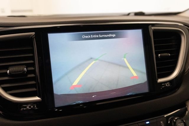 Used 2024 Red Chrysler Touring L image 12