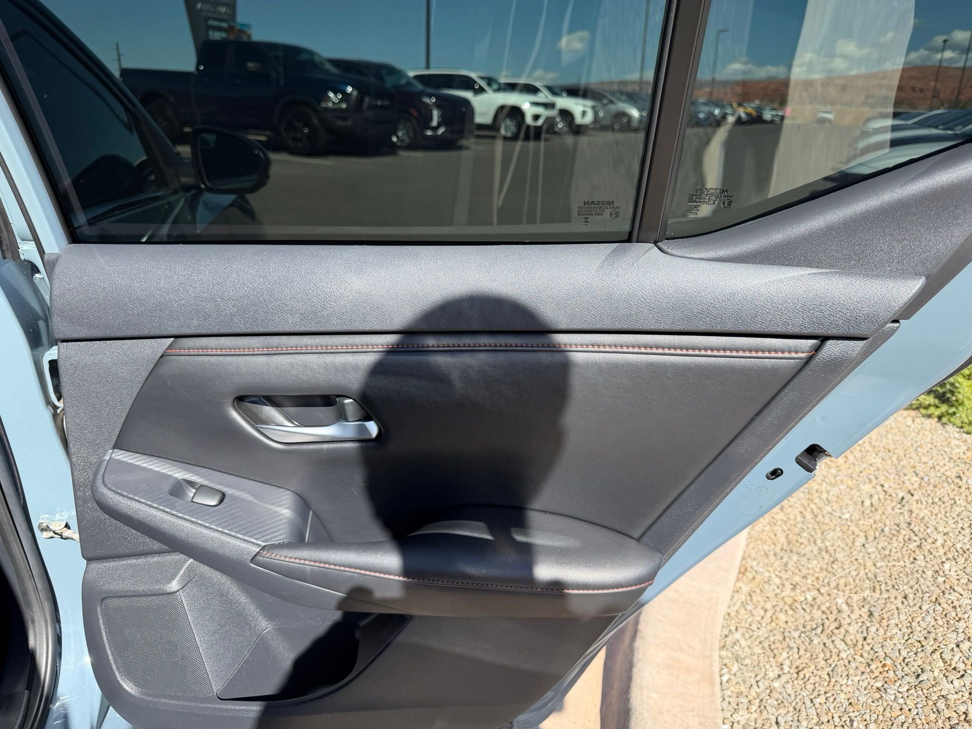 Used 2025 Gray Nissan SR image 48