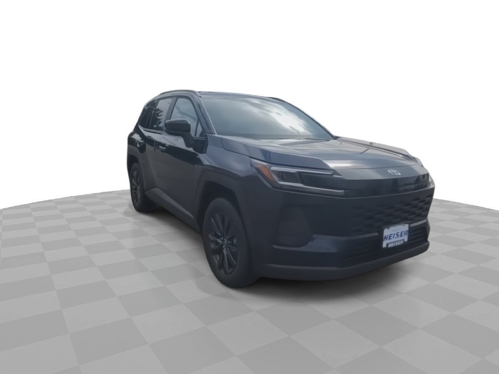Used 2026  Toyota XLE Premium image 3
