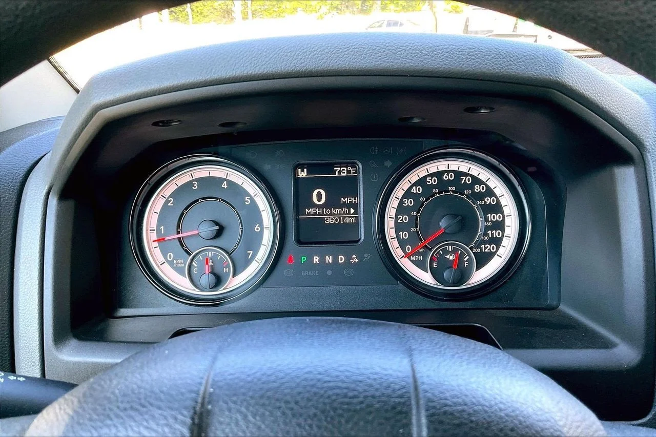 Certified Used 2018 Black Ram SLT image 11
