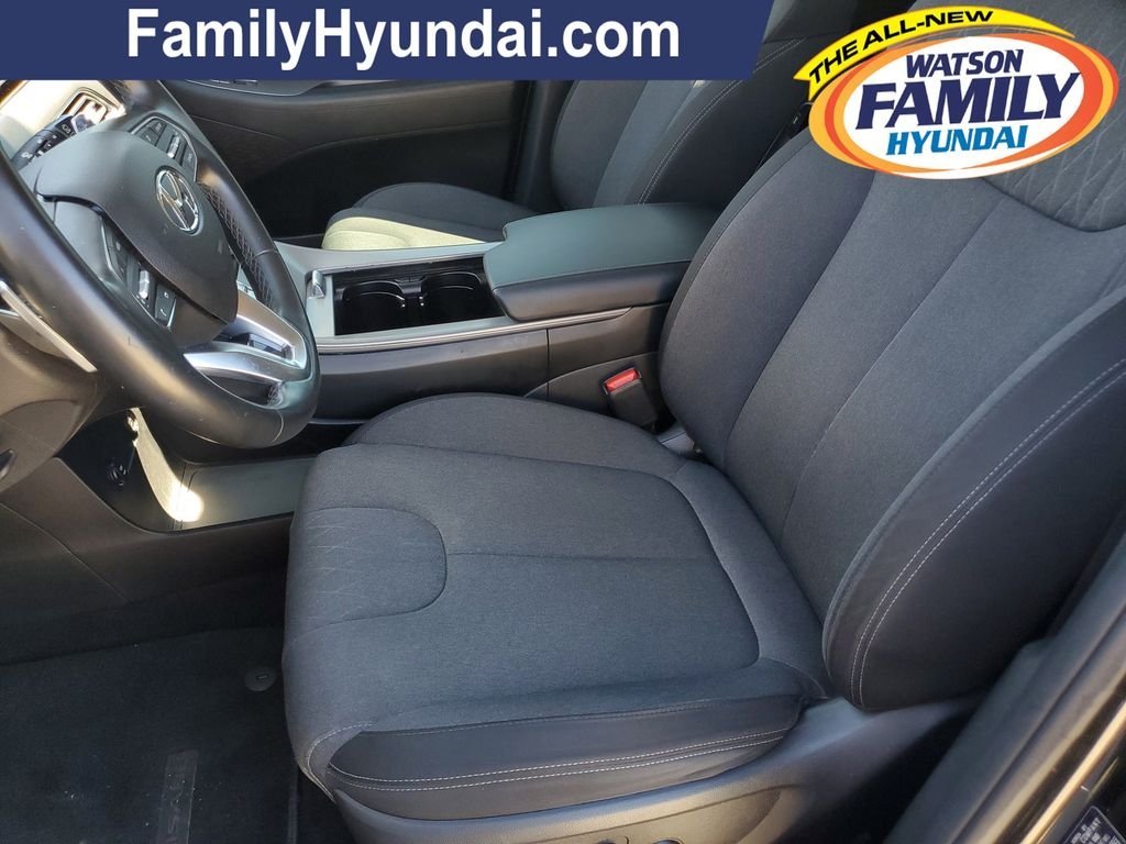 Used 2021 Black Hyundai SEL image 18