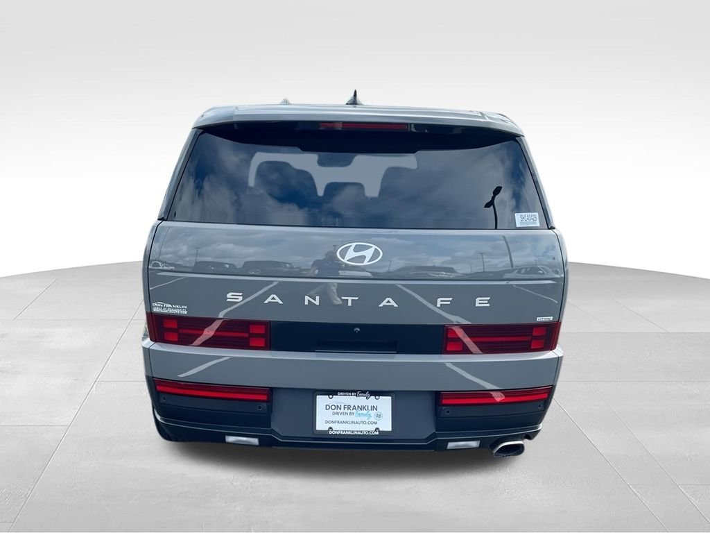 Used 2025 Gray Hyundai SE image 9