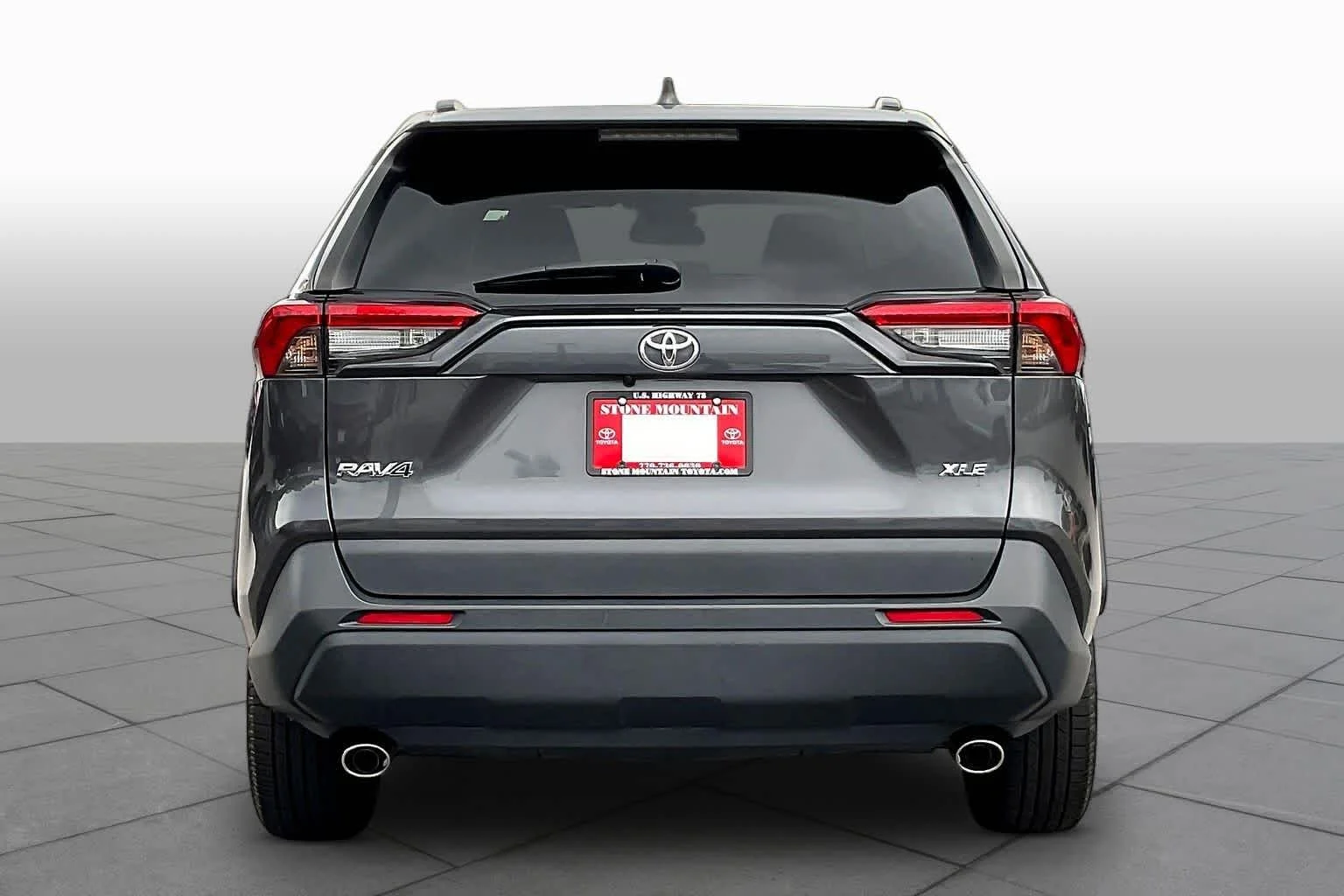 Used 2023 Magnetic Gray Metallic Toyota XLE image 5