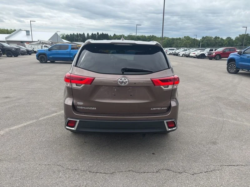 Used 2017 Brown Toyota Limited image 4