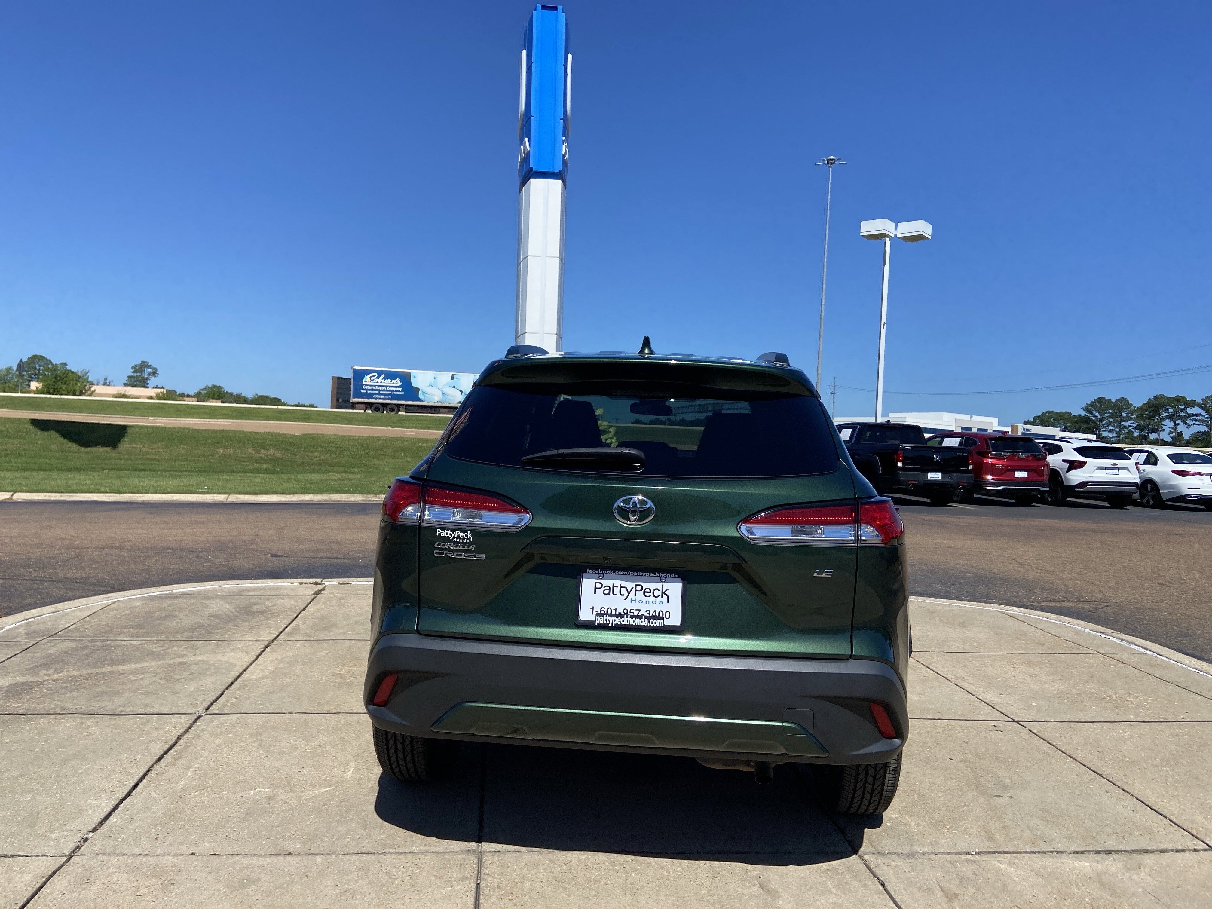Used 2022 Cypress Toyota LE image 11