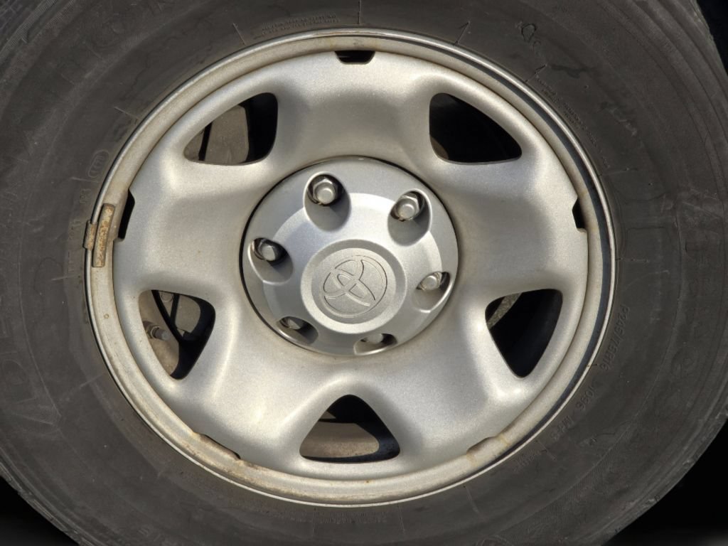 Used 2021 Magnetic Gray Metallic Toyota SR image 26
