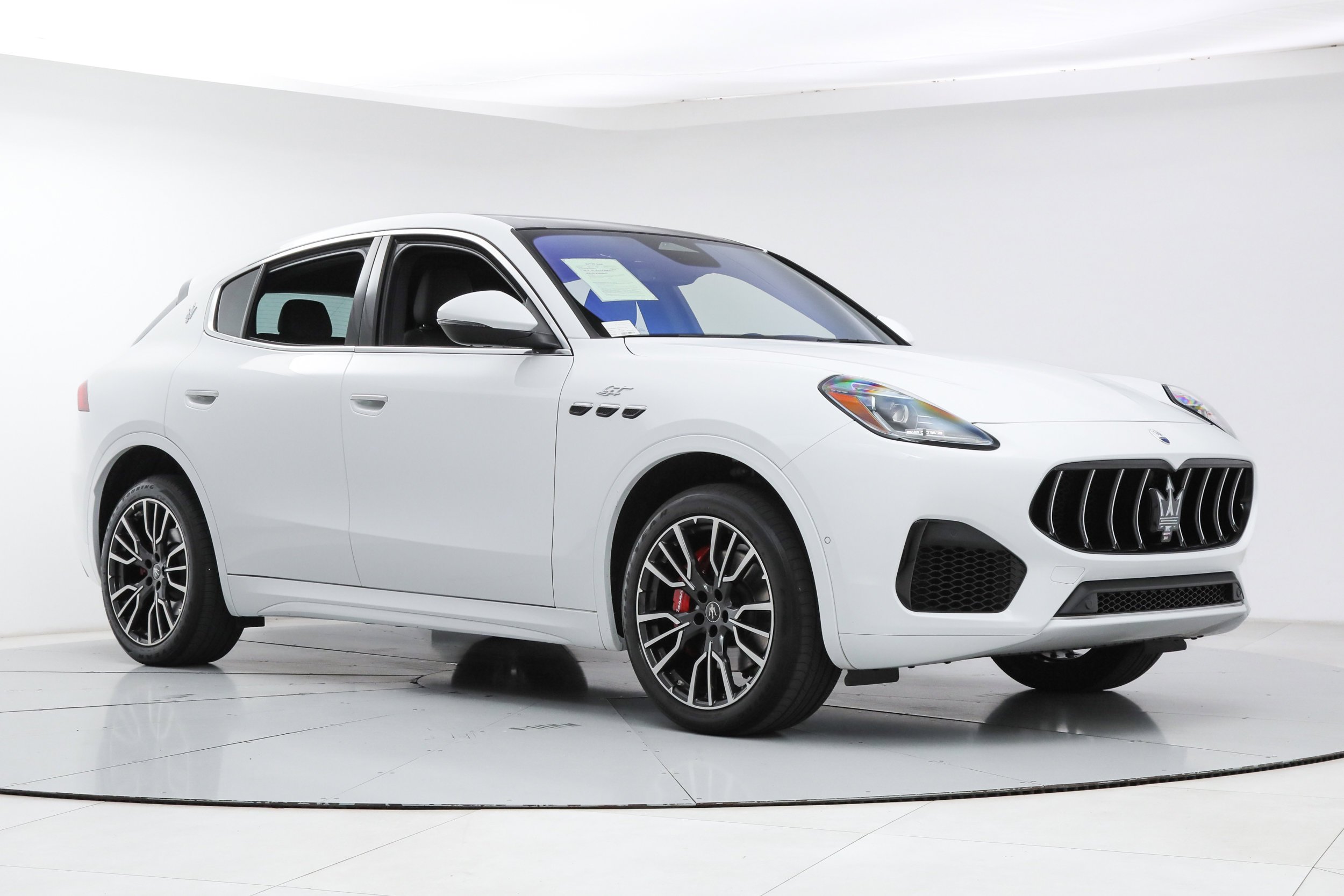 Used 2023 White Maserati GT image 7