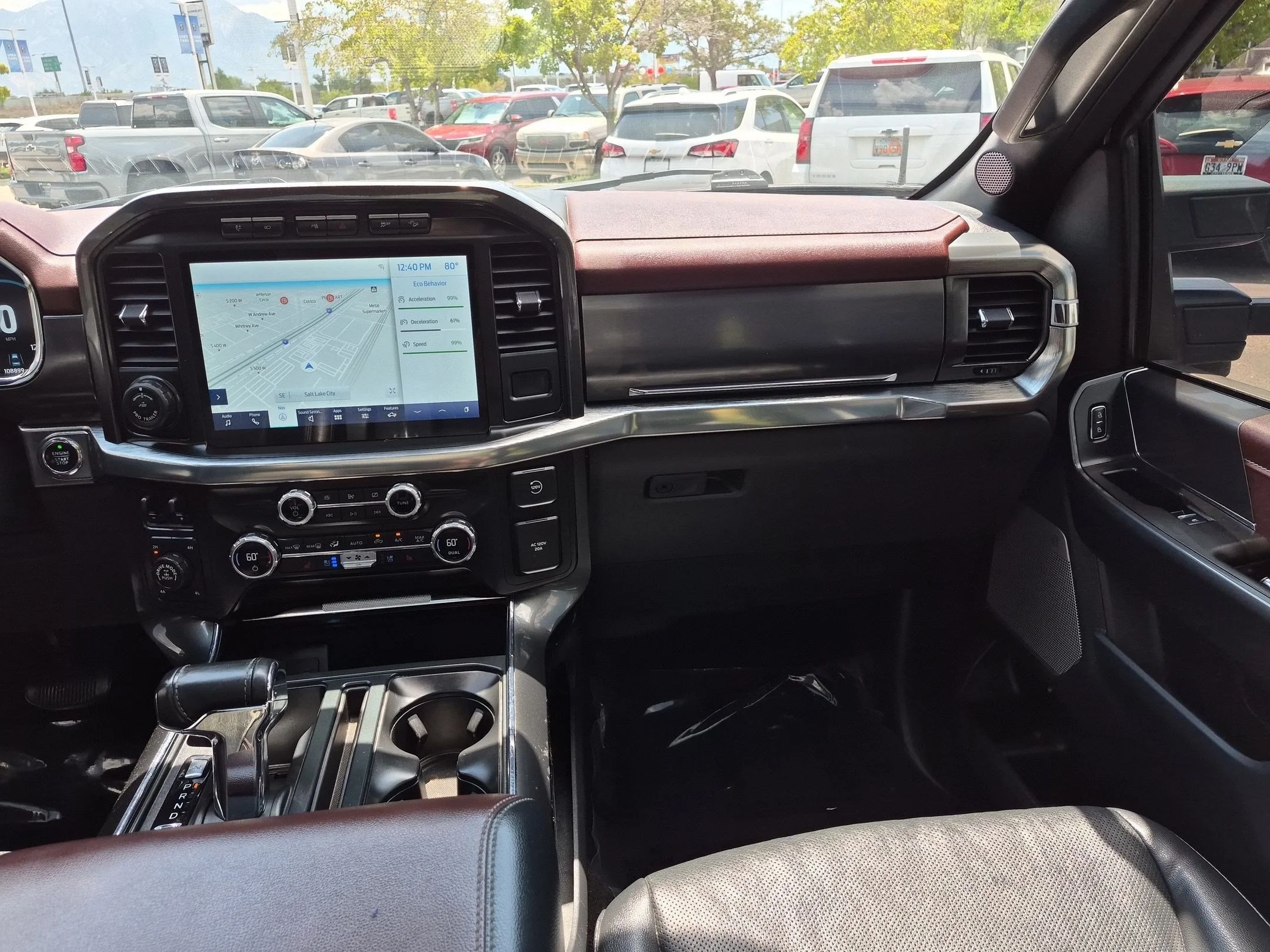 Used 2021 Silver Metallic Ford LARIAT image 32
