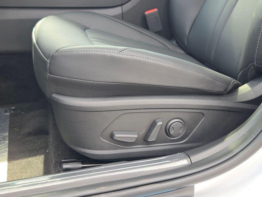 2025 Hyundai Sonata Hybrid Limited - Photo 23