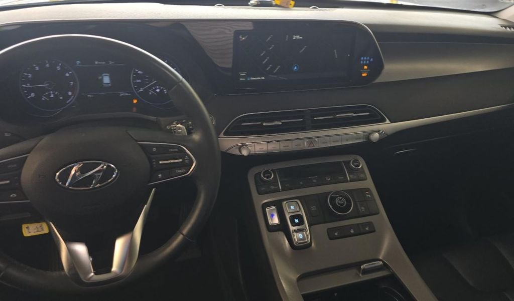 Used 2022 White Hyundai SEL image 9