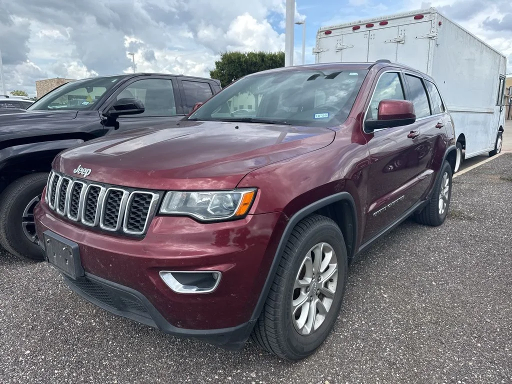 2021 Jeep Grand Cherokee Laredo E's photo